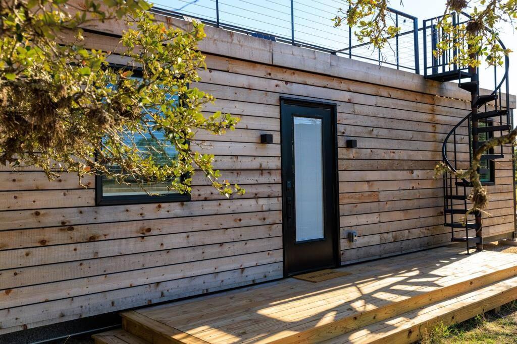 New! The Texas Longhorn-Luxury Container Home Fredericksburg Esterno foto